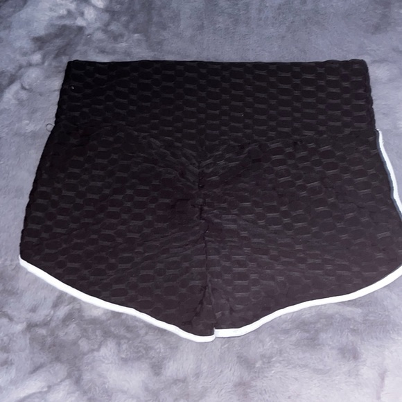 SHEIN shorts - Picture 2 of 3